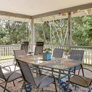 https://paradise-park-vacation-rental-about-4-mi-to-shoreline.hotelsinhawaii.org