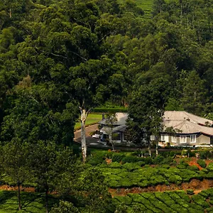 https://lockhart-bungalow-munnar-cgh-earth.hotels-munnar.com